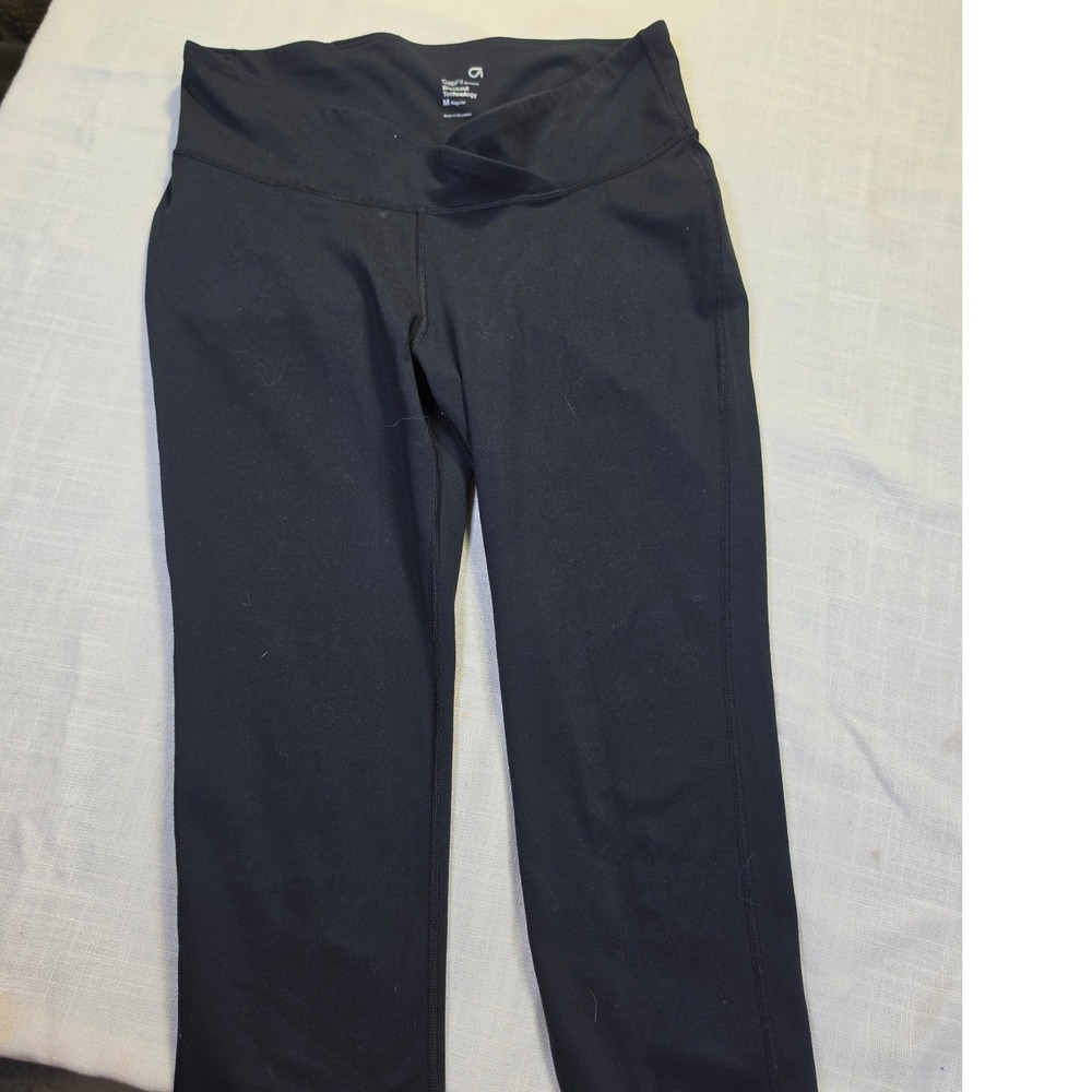 GapFit Maternity Blackout Technology Leggings Black Crossover Waist Medium